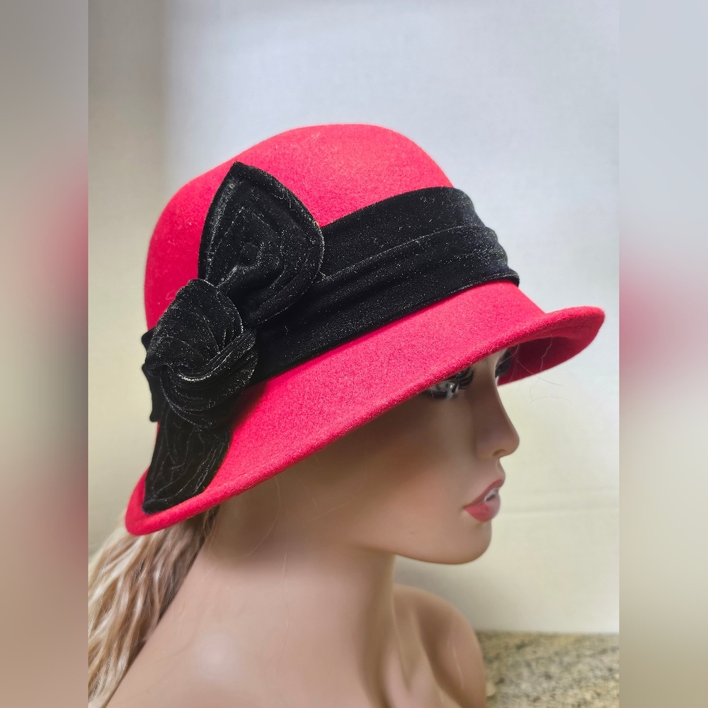 Elegant Red Women's ADORA Cloche Hat with Black Bow 100% Wool